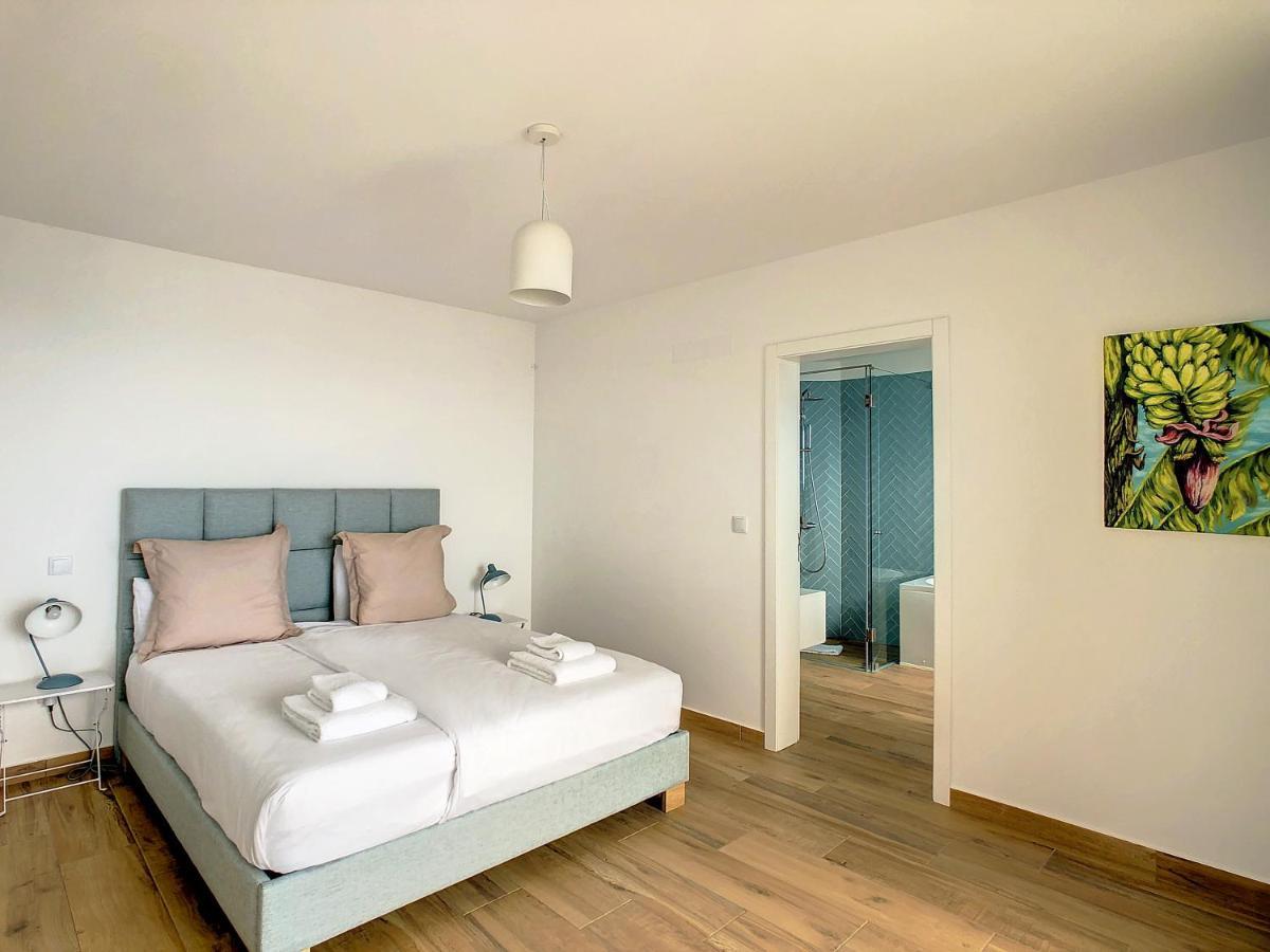 Villa Omar By Lovelystay Canhas Exterior foto
