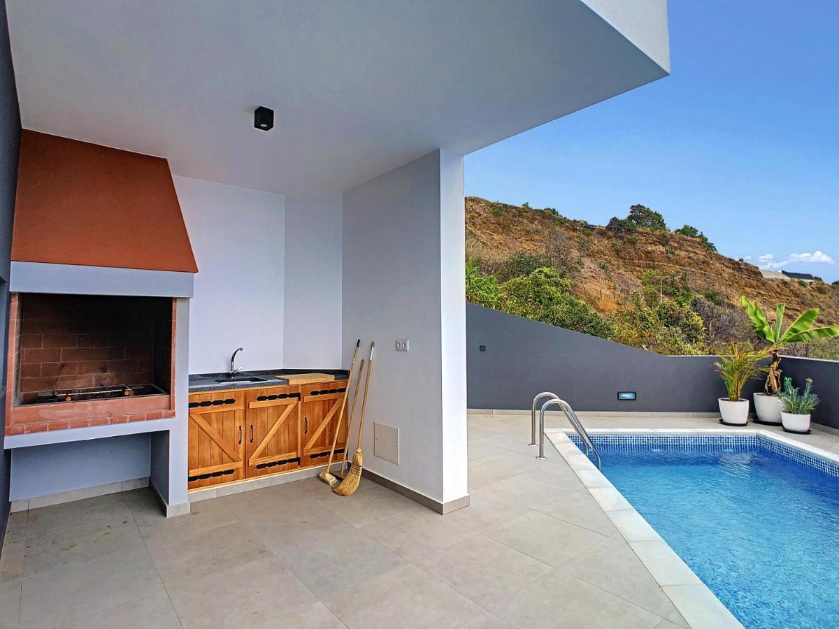 Villa Omar By Lovelystay Canhas Exterior foto