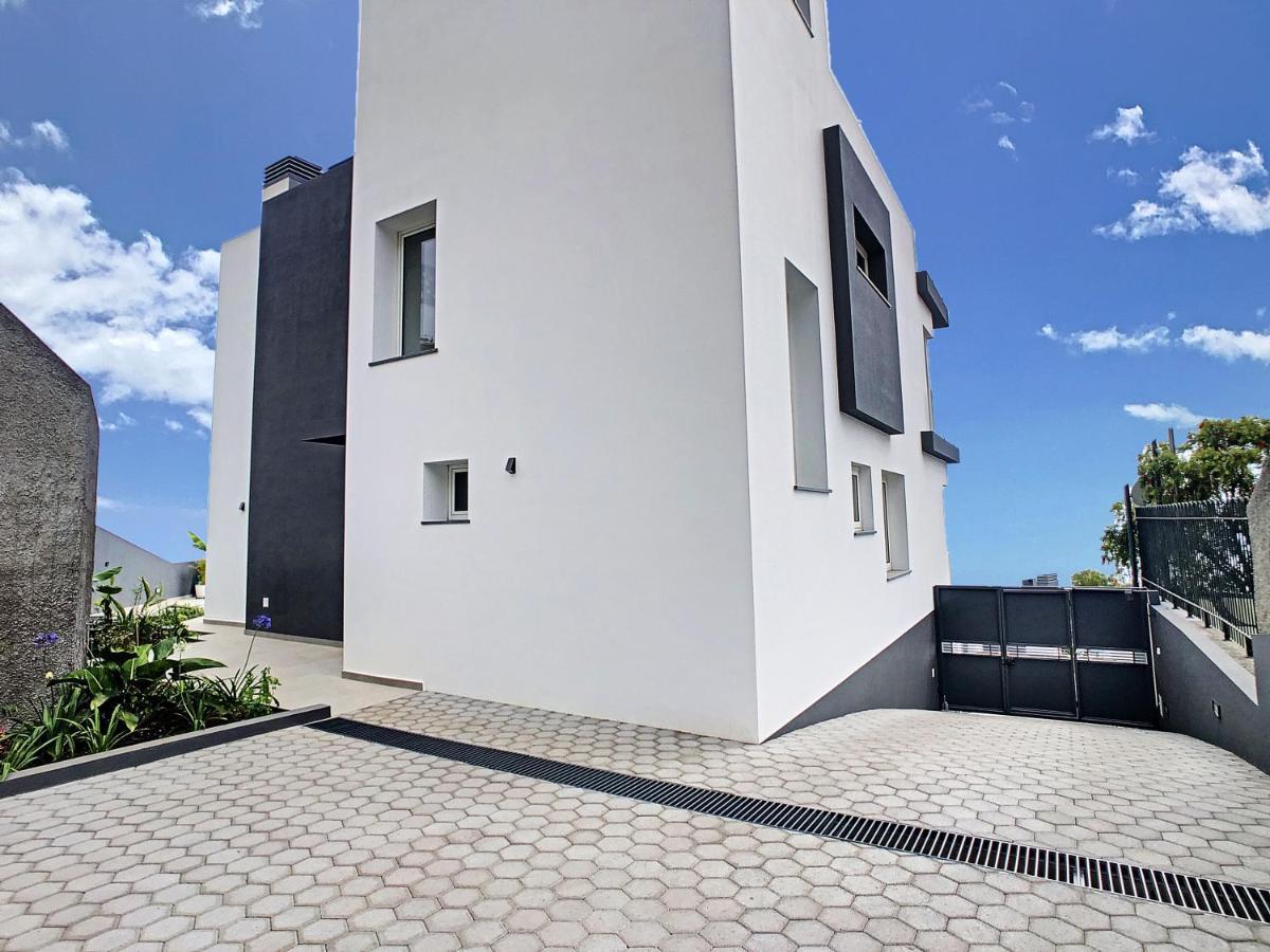 Villa Omar By Lovelystay Canhas Exterior foto